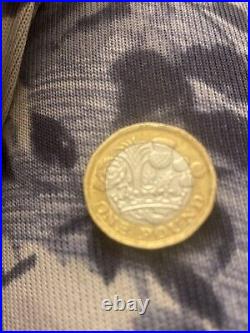 £1 Coin From 2016 With Defects Rare