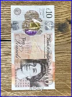10 Pounds Note with 007 one Serial