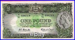 1961 Australia One Pound Notes 2 X Consecutive Coombs /wilson Hi/51 694219 220