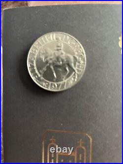 1977 Queen Elizabeth II Silver Jubilee Commemorative Crown Coin