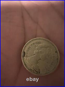 1983 £1 Old Style Round One Pound Coin Elizabeth II. #5