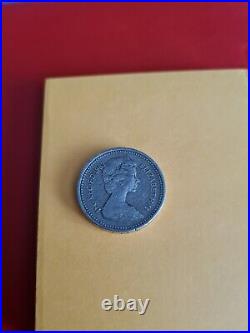 1983 1 pound coin With Error