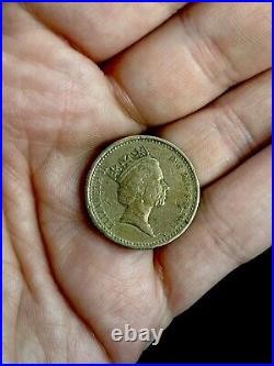 1983 Elizabeth II £1 One Pound Coin Proof 1985 Pound Coin & 1983 Pound Coin