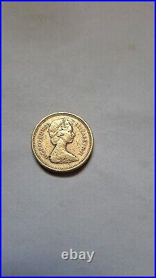 1983 Old Rare £1 Royal Coat of Arms Pound Coin ET TUTAMEN + DECUS -Elizabeth II