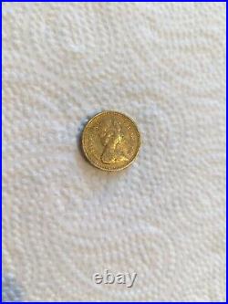 1983 Rare Royal Arms One Pound Coin Old Style (£1) Wriring edges