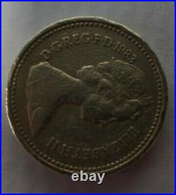1983 Royal Arms One 1 Pound Coin Upside Down Error Stamp