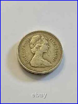 1983 Royal Arms One Pound Coin Old Style (£1)