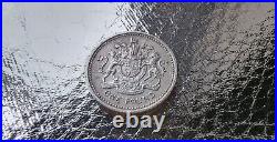 1983 Royal Arms One Pound Coin Old Style (£1)