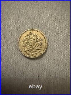 1983 Royal Arms One Pound Coin Old Style (£1) EXTREMELY RARE- Wriring edges