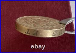 1983 Royal Arms One Pound Coin Old Style (£1) Extremely Rare-writing Edges