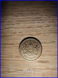 1983 Royal Coat Of Arms One Pound Coin Old Style (£1) EXTREMELY RARE