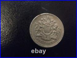 1983 Royal Coat Of Arms One Pound Coin Old Style (£1) RARE