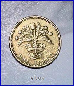 1984 Round £1 Coin / One Pound Coin Upside Down Print