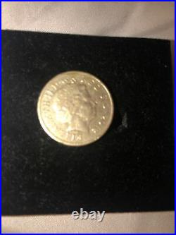 Collectable 1 Pound Coin Shield 2012