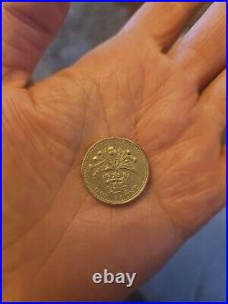 Great Britain £1 coin 1989 Nemo Me Impune Lacessit Coin Elizabeth 2 Scotland