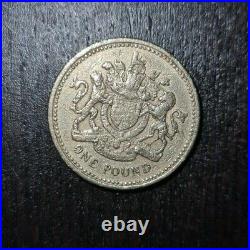 Old £1 Pound Coin 1993 The Royal Arms Rare