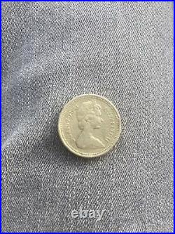 One Pound Coin 1983 Rare British Coinage Queen Elizabeth UK Currency 1 GBP
