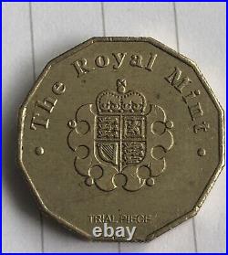 REAL Royal Mint 2014 £1 Trial Coin (only 20,000 Minted)