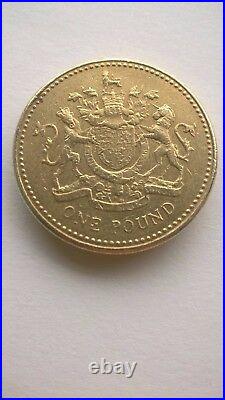 Rare £1 Coin Minting Error Dated 200