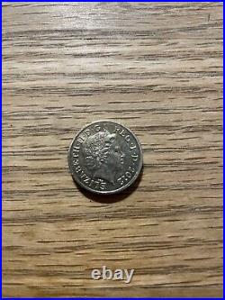 Rare 1 Pound Coin Shield Of The Royal Arms