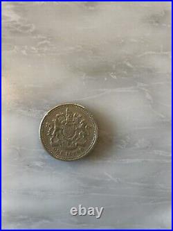 Rare 1 pound coin Queen Elizabeth II 1983