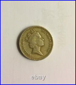 Rare 1996 £1 coin'DECUS ET TUTUMEN' printed upside down
