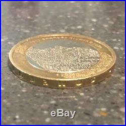 Rare 2 pound coin charles dickens with one minting error