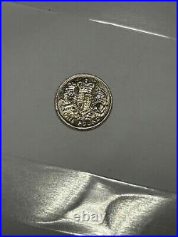 Rare Collectable 2015 £1 Coin The Royal Arms Unicorn & Crowned Li