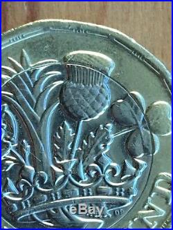Rare Defect One Pound Coin Error Fault On Crown New Close Up Pictures