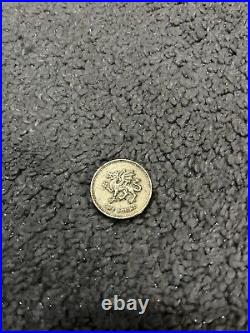 Rare Welsh Dragon 1 Pound Coin 2000