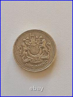 Royal Arms 1983 1 Pound Coin