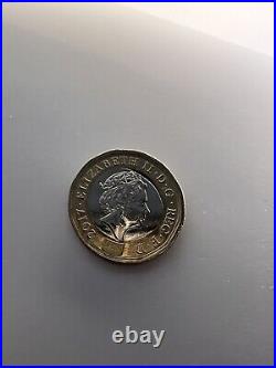 Royal mint error coin £1 Mis-Strike Gap/Hole In Centre Real