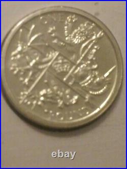 UK 2016 2 X £1 includes First New Bi Metal Pound with Cross Crosslet Mintmark
