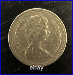VERY RARE Uncirculated 1983 Royal Arms One Pound Coin Old Style (£1)